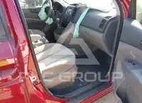 2012 KIA Sedona фото