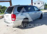 2012 KIA Sedona фото