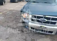 2012 Ford ESCAPE photo