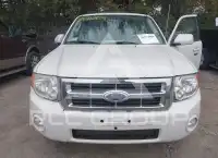 2012 Ford ESCAPE photo
