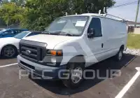 2012 Ford E-350 фото