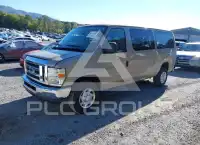 2012 Ford E-350 фото