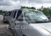 2012 Ford E-350 photo