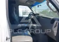 2012 Ford E-350 фото