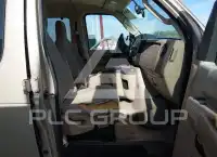 2012 Ford E-350 фото