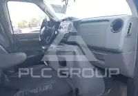 2012 Ford E-150 фото