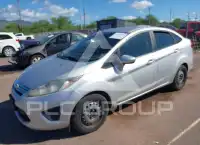 2012 Ford FIESTA фото
