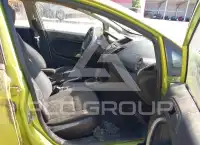 2012 Ford FIESTA фото