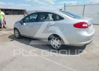 2012 Ford FIESTA фото