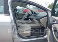 2012 Ford FOCUS photo