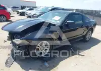 2012 Ford MUSTANG фото