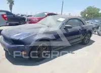 2012 Ford MUSTANG фото