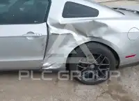 2012 Ford MUSTANG фото