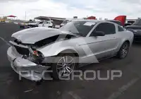 2012 Ford MUSTANG фото