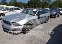 2012 Ford MUSTANG фото