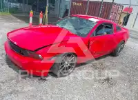 2012 Ford MUSTANG фото