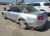 2012 Ford MUSTANG фото