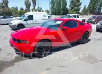 2012 Ford MUSTANG photo