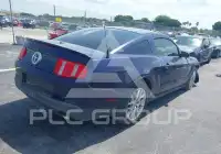 2012 Ford MUSTANG фото