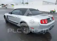 2012 Ford MUSTANG фото