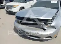 2012 Ford MUSTANG фото