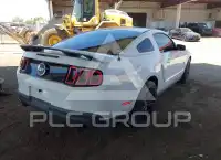 2012 Ford MUSTANG photo