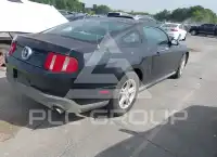 2012 Ford MUSTANG фото