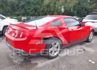 2012 Ford MUSTANG фото