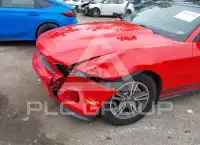 2012 Ford MUSTANG фото