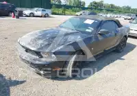 2012 Ford MUSTANG фото