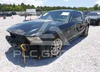 2012 Ford MUSTANG фото