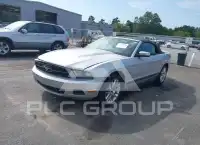 2012 Ford MUSTANG фото