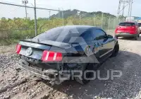 2012 Ford MUSTANG photo