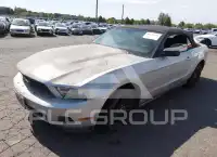 2012 Ford MUSTANG фото
