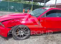 2012 Ford MUSTANG фото