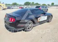 2012 Ford MUSTANG фото