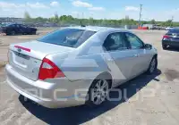 2012 Ford FUSION фото