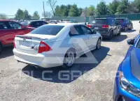 2012 Ford FUSION photo