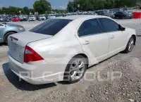 2012 Ford FUSION фото