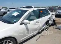 2012 Ford FUSION фото