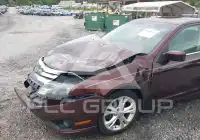 2012 Ford FUSION фото