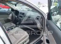 2012 Ford FUSION фото