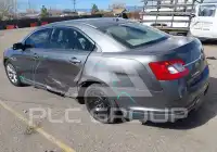 2012 Ford TAURUS фото