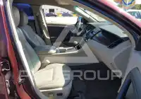 2012 Ford TAURUS фото