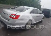 2012 Ford TAURUS photo