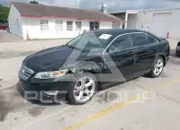 2012 Ford TAURUS фото