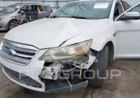 2012 Ford TAURUS фото