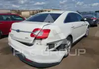 2012 Ford TAURUS фото