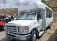 2012 Ford E-450 фото