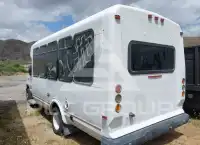2012 Ford E-450 фото